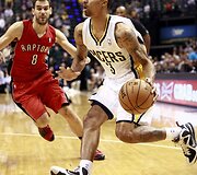 Jose Calderonas ir George'as Hillas
