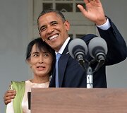 Mianmaro demokratijos &scaron;auklė Aung San Suu Kyi ir JAV prezidentas Barackas Obama
