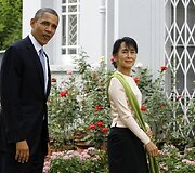 JAV prezidentas Barackas Obama ir Manmaro demokratijos &scaron;auklė Aung San Suu Kyi