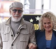 Carole King su prodiuseriu Lou Adleriu