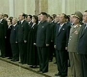 Kim Jong-Unas su žmona Ri Sol-Ju