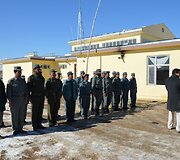 Sagaro policininkai rikiuotėje. 