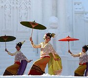 Sniego festivalis Japonijoje