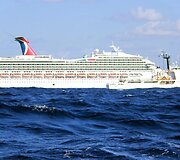 Dreifuojantis kruizinis laivas &bdquo;Carnival Triumph&ldquo; 