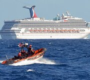 Dreifuojantis kruizinis laivas &bdquo;Carnival Triumph&ldquo; 
