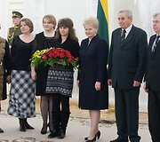 Susitikimo su Vasario 16-osios Akto signatarų artimaisiais akimirka
