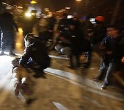 Bulgarijoje sulaikomas protestuotojas
