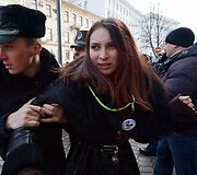 Vedama policijos sulaikyta aktyvistė
