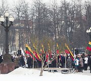 Darbo partijos aktyvistai prie Vilniaus apygardos teismo