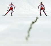 Therese Johaug ir Kristin Stoermer Steira fini&scaron;o tiesiojoje