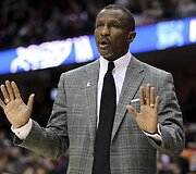 Toronto &bdquo;Raptors&ldquo; treneris Dwayneas Casey