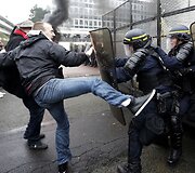 Protestas prie &bdquo;Goodyear Dunlop&ldquo; bustinės Prancūzijoje