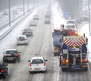 Nyderlanduose valomi keliai