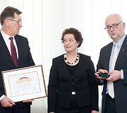 Apdovanoti geriausi 2012 metų mokytojai
