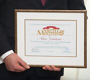 Apdovanoti geriausi 2012 metų mokytojai