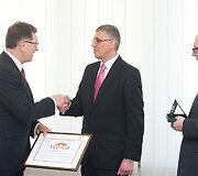 Apdovanoti geriausi 2012 metų mokytojai