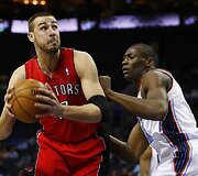 Jonas Valančiūnas ir Bismackas Biyombo