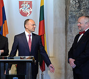 Juozas Olekas ir Armėnijos gynybos ministras Seyranas Ohanyanas
