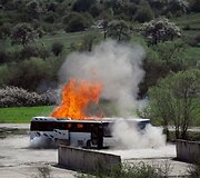 Atkartojamas sprogimas prie autobusų.