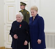 Dalia Grybauskaitė pasveikino daugiavaikes motinas