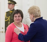 Dalia Grybauskaitė pasveikino daugiavaikes motinas