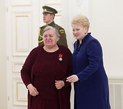 Dalia Grybauskaitė pasveikino daugiavaikes motinas