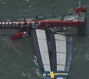 Apvirtęs katamaranas