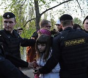 Gorkio parke policija sulaikė protestuotojus 