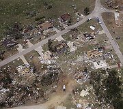 Tornadas nusiaubė  Granberio miestą.