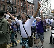 Niujorke protestas prie&scaron; gėjaus nužudymą