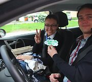 Akciją &bdquo;A&scaron; neduodu ky&scaron;io&ldquo; inicijavo &bdquo;Vilniaus Lietuvos Tūkstantmečio Rotary klubas&ldquo;, platinant lipdukus prisidėjo &bdquo;Vilniaus Gedimino Rotary klubas&ldquo;.
