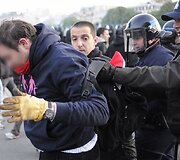 Neramumai per protestą prie&scaron; gėjų santuokas Prancūzijoje