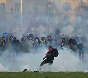 Neramumai per protestą prie&scaron; gėjų santuokas Prancūzijoje