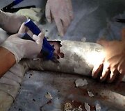Kanalizacijos vamzdyje įstrigusio kūdikio gelbėjimo operacija