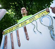 Pareigūnų protestas prie prezidentūros