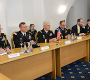 Lietuvos kra&scaron;to apsaugos ministerijoje lankėsi Wesley Craigas