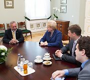 Dalia Grybauskaitė susitiko su Werneriu Hoyeriu