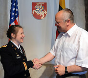 Cynthia A. Matuskevich ir Juozas Olekas
