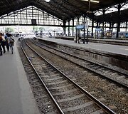 Prancūzijoje streikuoja geležinkelių ir traukinių darbuotojai.