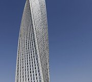 &bdquo;Cayan&ldquo; dangoraižis Dubajuje