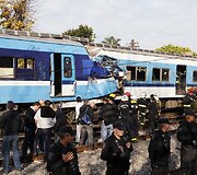 &Scaron;alia Buenos Airių įvyko traukinio avarija