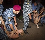 Kijeve sulaikomos &bdquo;Femen&ldquo; aktyvistės