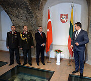 Turkijos gynybos ata&scaron;ė Lietuvai Osmano Eriklio akreditacijos ceremonija.
