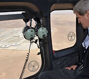 JAV sekretorius apžiūrėjo Sirijos pabėgėlių stovyklą Jordanijoje.