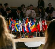 Projekto &bdquo;Moksleiviai &ndash; į Vyriausybę&ldquo; dalyviai susitiko su Algirdu Butkevičiumi.