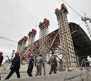 Statomas naujasis Černobylio atominės elektrinės sarkofagas