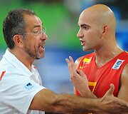 Ispanijos krep&scaron;inio rintkinės treneris Juanas Orenga ir Xavieras Rey