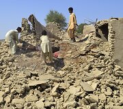 Žemės drebėjimo padariniai Pakistane 