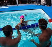 Diana Nyad su Niujorko gaisrininkais