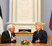 Palestinos prezidentas Mahmudas Abbasas ir Lietuvos prezidentė Dalia Grybauskaitė